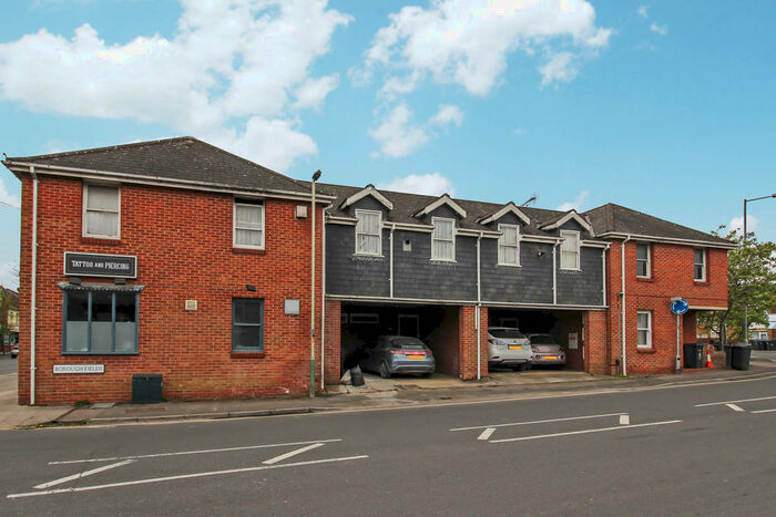 1 Bedroom Apartment To Rent In High Street, Royal Wootton Bassett, SN4