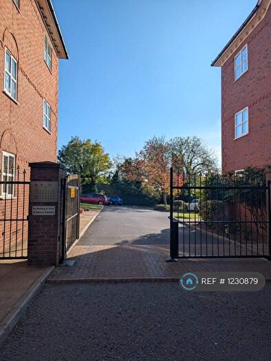 2 Bedroom Flat To Rent In Kells Lane, Gateshead, NE9