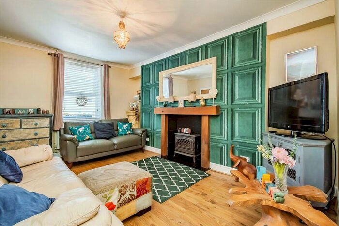 3 Bedroom Detached House For Sale In Penygroes Road, Caerbryn, Ammanford, Carmarthenshire, SA18