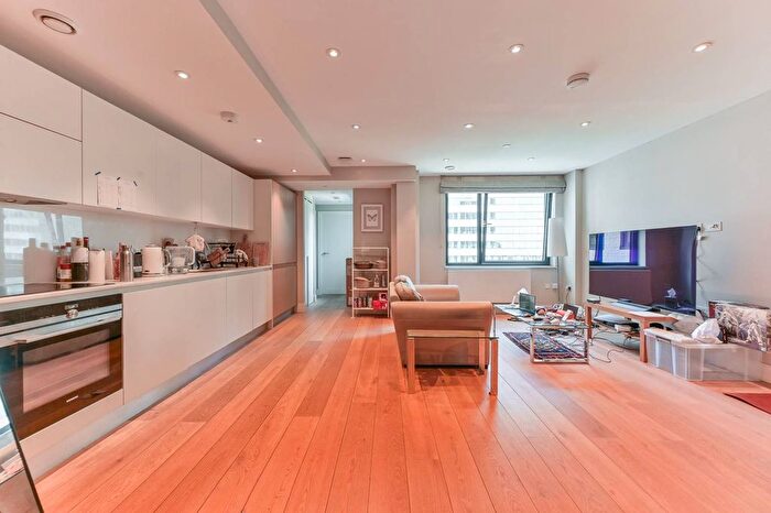 1 Bedroom Flat For Sale In Wellesley Road, East Croydon, Croydon, CR0