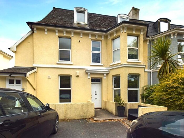2 Bedroom Flat To Rent In Hartley Avenue, Plymouth, Devon, PL3