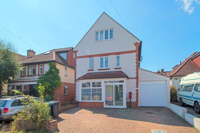 5 Bedroom Detached House To Rent In Tivoli Road, Brighton, BN1