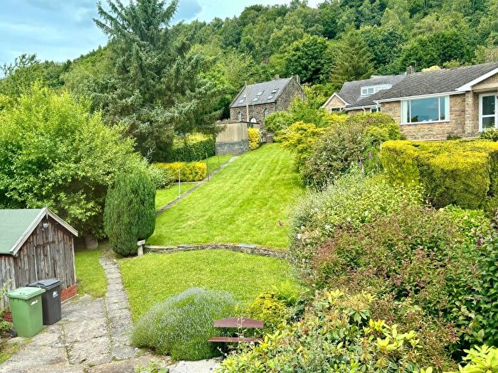 3 Bedroom Semi-Detached House For Sale In Yew Tree Hill, DE4