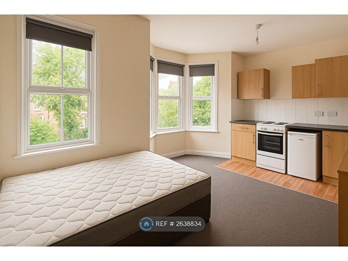 Studio To Rent In Denzil Avenue, Southampton, SO14