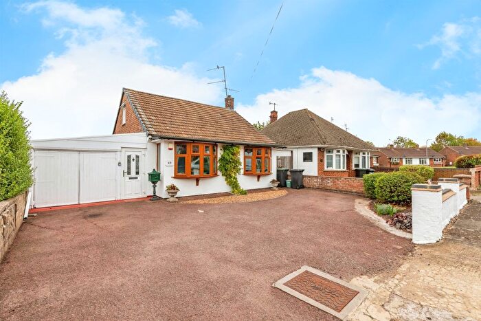 2 Bedroom Detached Bungalow For Sale In Grafton Road, Rushden, NN10