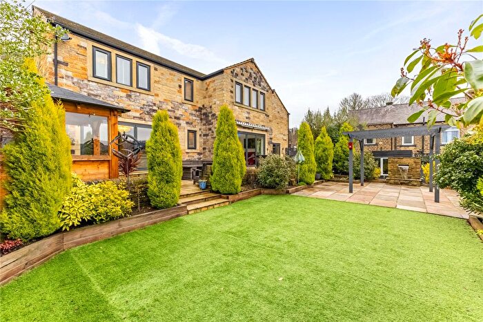 5 Bedroom Detached House For Sale In Ballroyd Lane, Longwood, Huddersfield, HD3