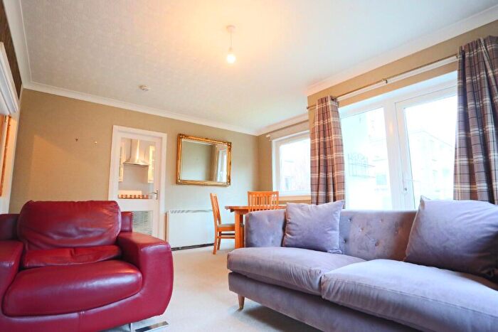 2 Bedroom Flat To Rent In Abercorn Court, Duddingston, Edinburgh, EH8