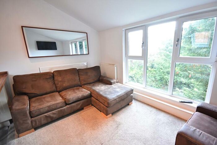 2 Bedroom Apartment To Rent In Otterburn Villas South, Newcastle Upon Tyne, NE2