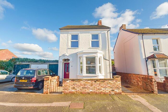 3 Bedroom Detached House For Sale In Littledale Street, Kempston, MK42