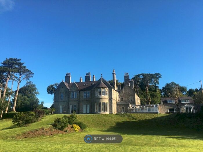 1 Bedroom Flat To Rent In Cornelyn Manor, Llangoed, Beaumaris, LL58