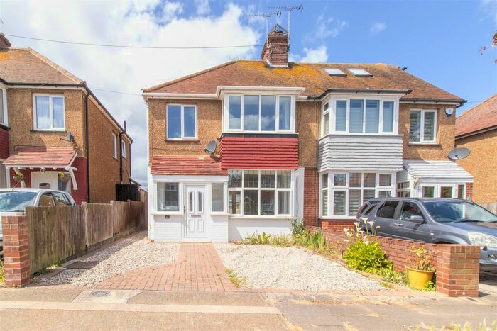 3 Bedroom Semi-Detached House To Rent In Garrard Avenue, Margate, CT9