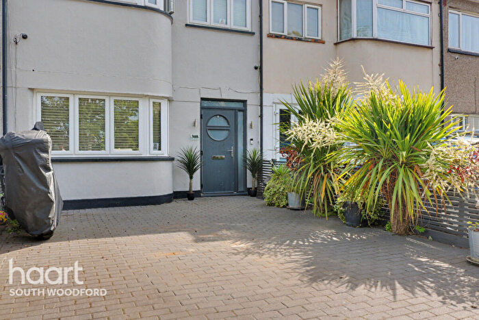 4 Bedroom Terraced House For Sale In Broadmead Road, Woodford Green, IG8