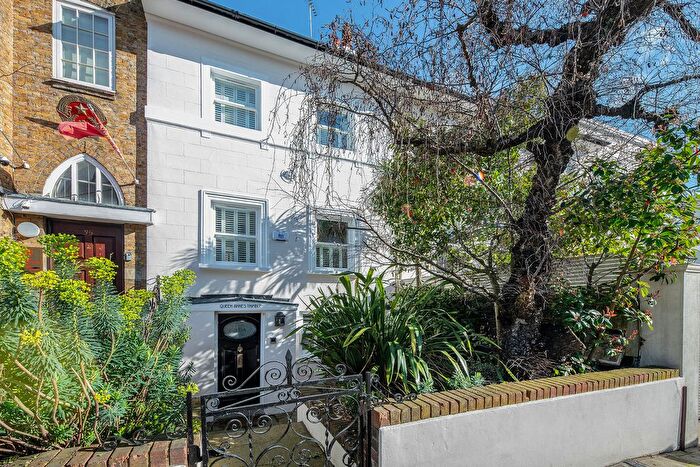 4 Bedroom Terraced House To Rent In Victoria Road, London, W8