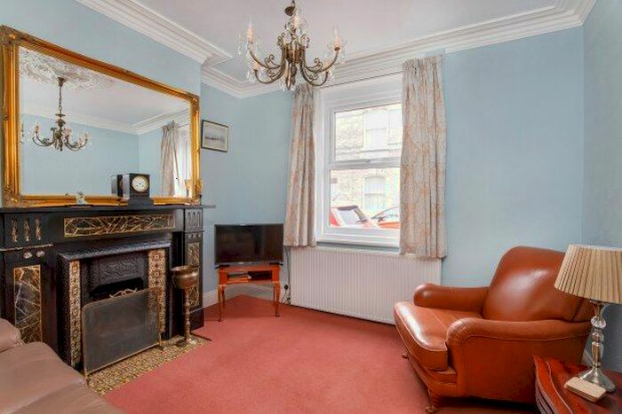 2 Bedroom Terraced House To Rent In Waverley Street, York, YO31