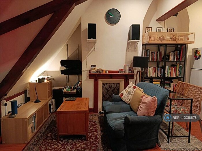 Studio To Rent In Worship Street, London, EC2A