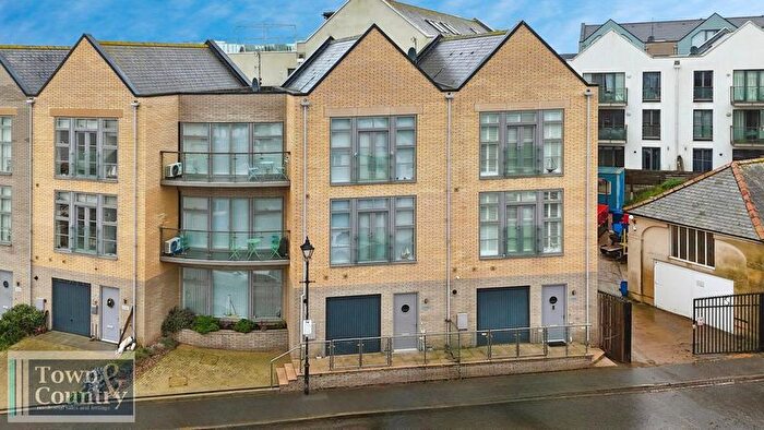 4 Bedroom Town House For Sale In Waterside, Brightlingsea Quay, CO7