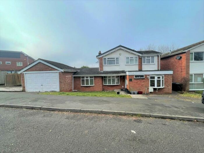 5 Bedroom House For Sale In Elmbank Grove, Birmingham, B20