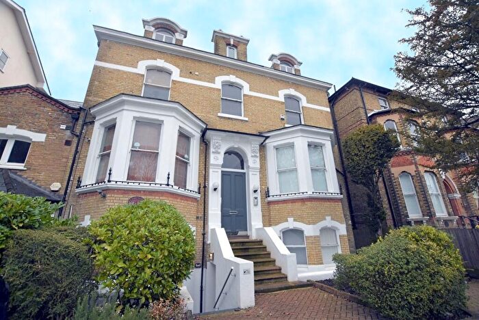 1 Bedroom Flat To Rent In Church Road Upper Norwood, SE19
