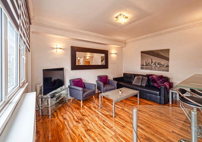 1 Bedroom Flat To Rent In Old Marylebone Road, London, NW1