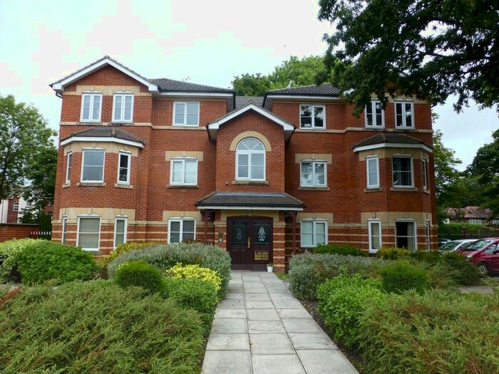 2 Bedroom Flat To Rent In Starling Close, Sharston, M22