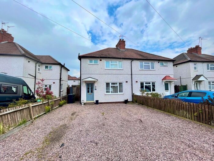 3 Bedroom Semi-Detached House To Rent In Milton Street, Pensnett, Brierley Hill, DY5