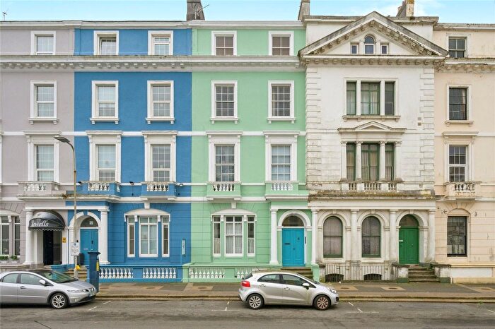 1 Bedroom Flat To Rent In Citadel Road, Plymouth, PL1