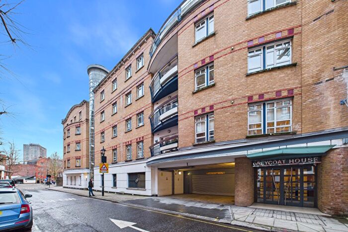 2 Bedroom Flat For Sale In Greycoat House, Greycoat Street, London, SW1P