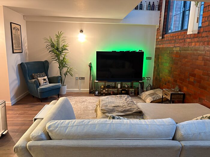 2 Bedroom Duplex To Rent In Mirabel Street, Manchester, Greater Manchester, M3