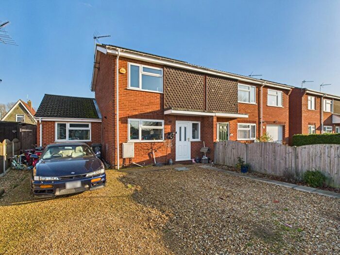 3 Bedroom Detached House For Sale In Sandringham Drive, Downham Market, PE38