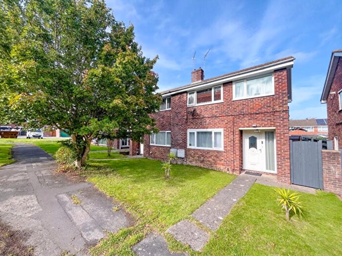 3 Bedroom Semi-Detached House For Sale In Swallow Drive, Patchway, Bristol, BS34