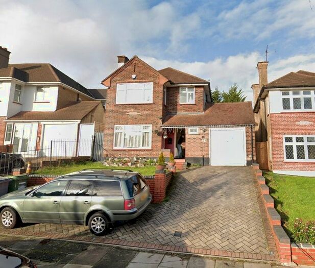 3 Bedroom Detached House To Rent In East Hill, Wembley, Greater London, HA9