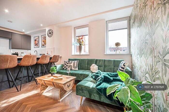 2 Bedroom Flat To Rent In Prospect Quarter, Swindon, SN1