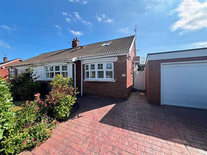 3 Bedroom Semi-Detached Bungalow For Sale In King George Road, South Shields, NE34