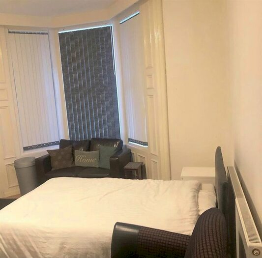 1 Bedroom Flat To Rent In The Crescent, Middlesbrough, TS5