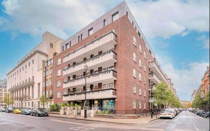 2 Bedroom Flat To Rent In Weymouth Street, London, W1W