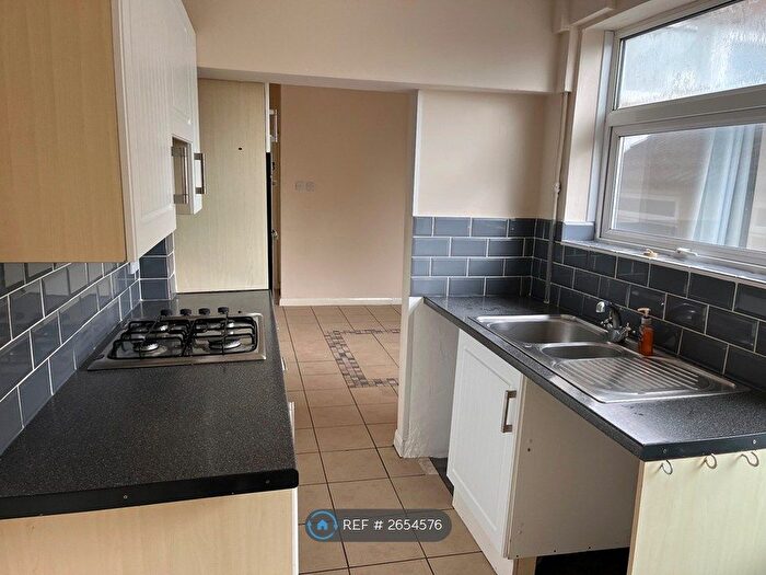 4 Bedroom Terraced House To Rent In Talbot Street, Pinxton, Nottingham, NG16