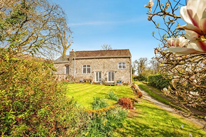 3 Bedroom Barn Conversion For Sale In Llandeilo, Carmarthenshire, SA19