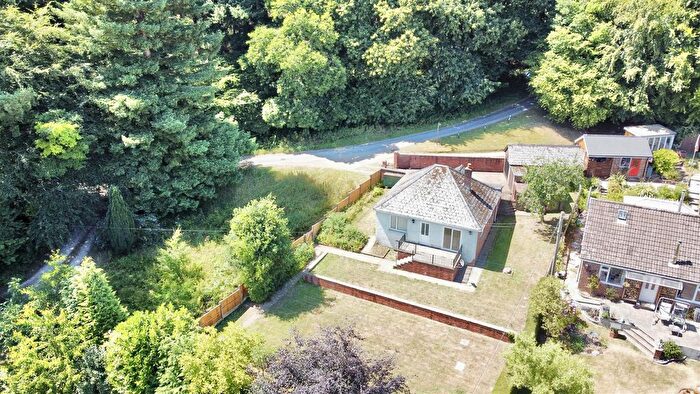 2 Bedroom Detached Bungalow For Sale In Bailey Lane End, Ross-On-Wye, HR9