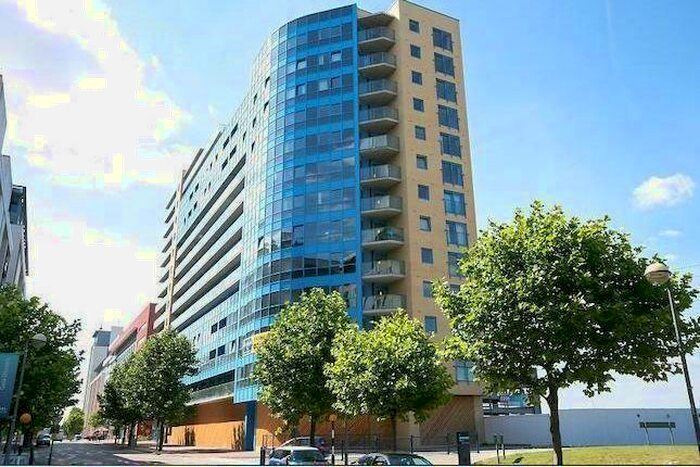 2 Bedroom Flat To Rent In Westgate Apartments, Western Gateway, Royal Victoria Docks, ExCel, London, E16