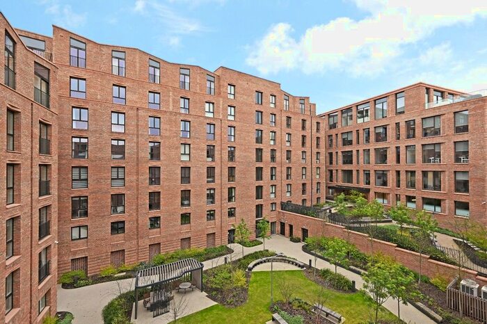 2 Bedroom Flat To Rent In Kings, Hudson Quarter, York, YO1