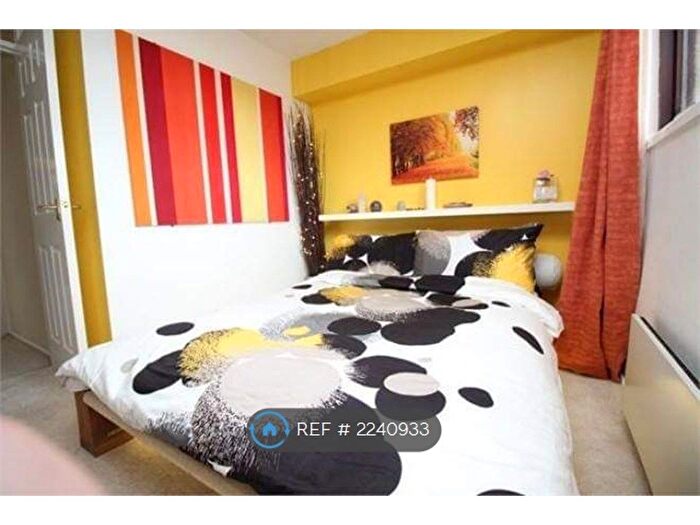 1 Bedroom Maisonette To Rent In Clay Hill, Milton Keynes, MK8