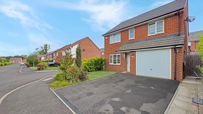 4 Bedroom Detached House For Sale In Garrett Meadow, Tyldesley, M29