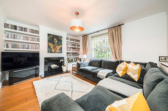 3 Bedroom Terraced House For Sale In Upper Brockley Road, Brockley, SE4