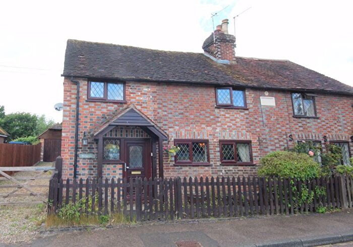 2 Bedroom Semi-Detached House For Sale In Lower Green, Leigh, Tonbridge, TN11
