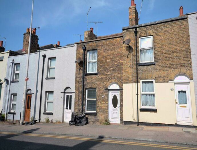 2 Bedroom House To Rent In Hereson Road, Ramsgate, CT11