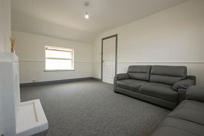 5 Bedroom Flat To Rent In Oak Tree Lane, Selly Oak, Birmingham, B29