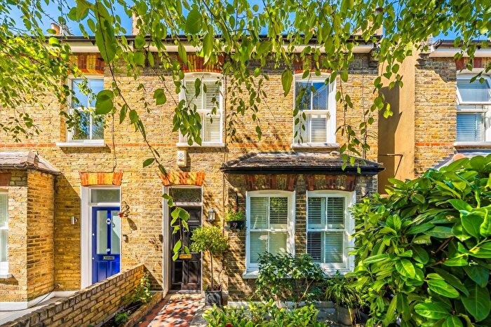 3 Bedroom End Of Terrace House For Sale In Nelson Road, Wimbledon, SW19