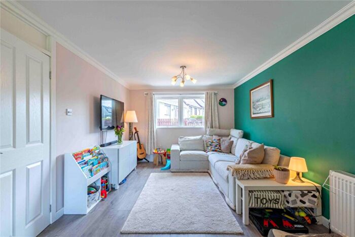 3 Bedroom End Of Terrace House For Sale In Fletcher Place, Crieff, Perth And Kinross, PH7