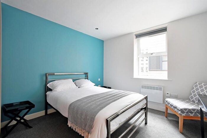 Apartment To Rent In Porterbrook South, Porterbrook House, Ecclesall Road, S11