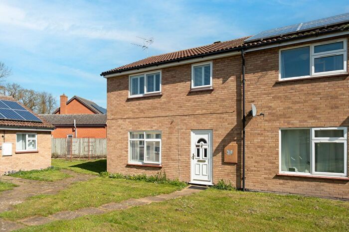 3 Bedroom End Terrace House For Sale In Sheppard Way, Teversham, CB1